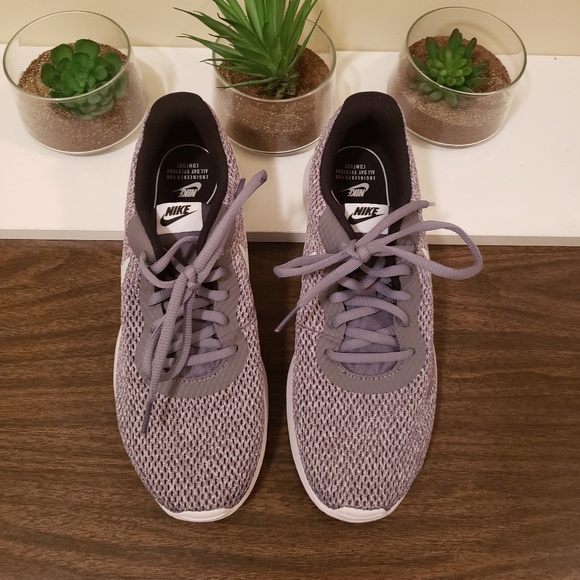 Men's Nike Tanjun SE - Picture 2 of 4